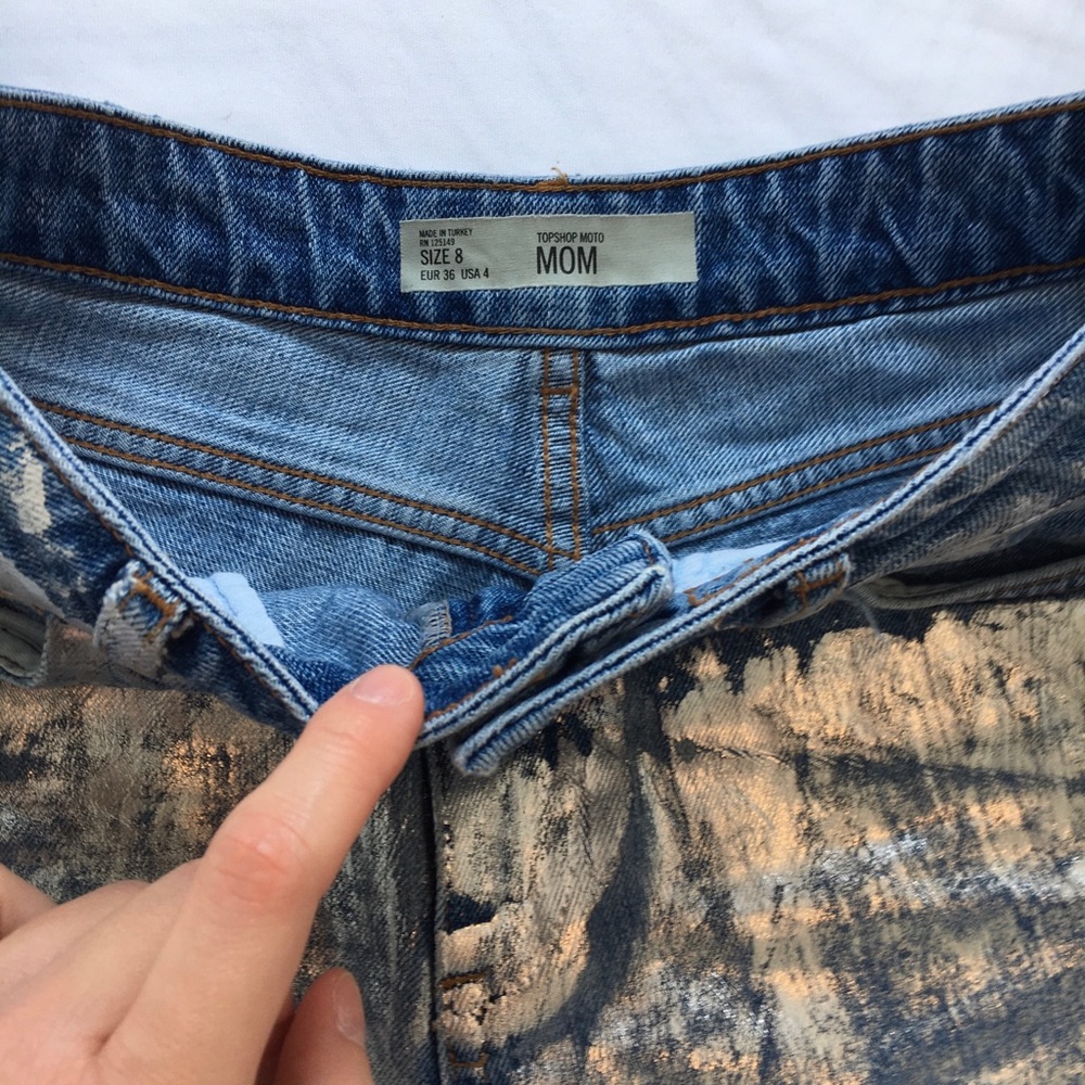 Topshop Mom Jean Shorts cutoffs with silver paint - Picture 6 of 7